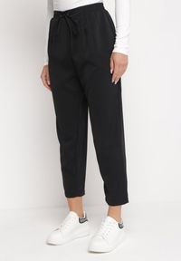 Born2be - Czarne Spodnie z Gumką w Pasie Ściągane Troczkiem i z Kieszeniami Maylai. Kolor: czarny #1