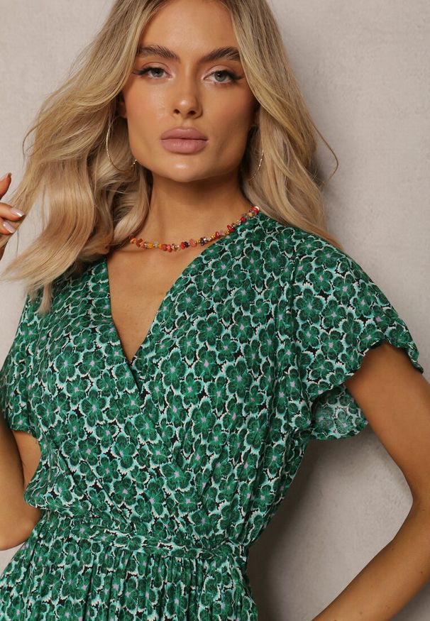 Renee - Zielona Letnia Sukienka Kopertowa Wiązana w Pasie z Wiskozy Meridase. Kolor: zielony. Materiał: wiskoza. Sezon: lato. Typ sukienki: kopertowe