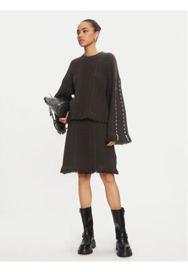 Karen by Simonsen Sweter Rollana 10105196 Czarny Loose Fit. Kolor: czarny. Materiał: syntetyk