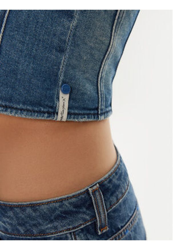 One Teaspoon Top 26601 Niebieski Slim Fit. Kolor: niebieski. Materiał: bawełna