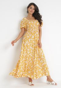 Born2be - Żółta Rozkloszowana Sukienka Maxi w Kwiaty Casceia. Kolor: żółty. Wzór: kwiaty. Długość: maxi #1