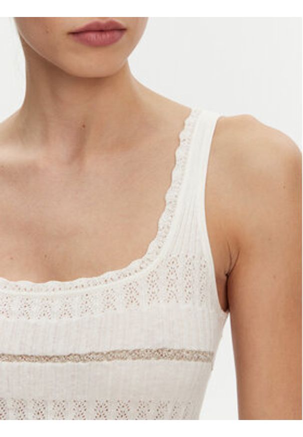 Pinko - PINKO Top 104736 A2FC Biały Regular Fit. Kolor: biały. Materiał: bawełna