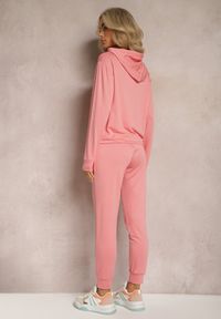 Renee - Różowy Bawełniany Komplet Dresowy Bluza z Kapturem i Napisem oraz Spodnie Tilesa. Kolor: różowy. Materiał: bawełna, dresówka. Wzór: napisy #3