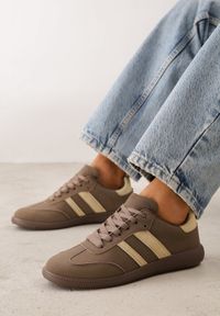 Born2be - Jasnobrązowe Płaskie Sneakersy Ozdobione Paskami Glaria. Okazja: na co dzień. Zapięcie: pasek. Kolor: beżowy. Materiał: jeans. Wzór: aplikacja #6