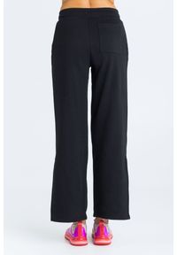Armani Exchange - Spodnie dresowe ARMANI EXCHANGE. Materiał: dresówka. Wzór: nadruk #4