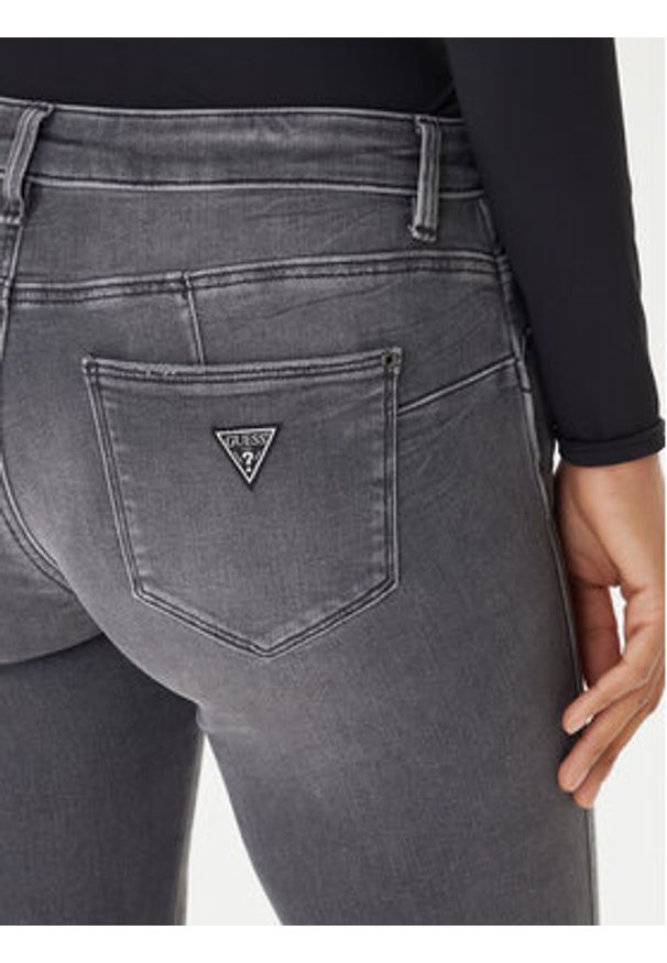 Guess Jeansy W2YAJ2 D4PZ2 Szary Skinny Fit. Kolor: szary