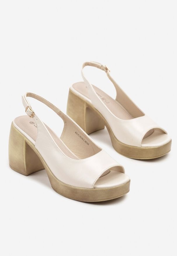 Born2be - Jasnobeżowe Eleganckie Sandały na Słupku i Platformie ze Skórzaną Wkładką Felaseria. Okazja: na co dzień. Zapięcie: pasek. Kolor: beżowy. Materiał: skóra. Sezon: lato. Obcas: na platformie. Styl: elegancki. Wysokość obcasa: średni