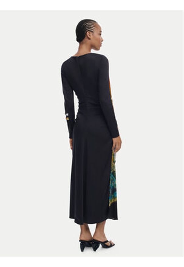 Desigual Sukienka codzienna Fiona 25WWVW08 Czarny Slim Fit. Okazja: na co dzień. Kolor: czarny. Materiał: wiskoza. Typ sukienki: proste. Styl: casual