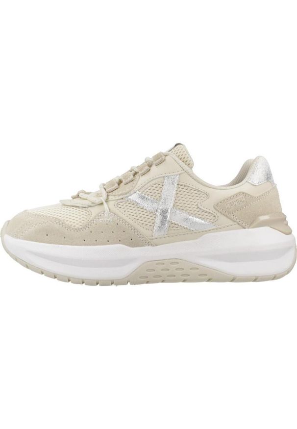 Buty do chodzenia damskie Munich 08 Nexa. Kolor: beżowy. Materiał: zamsz, materiał, syntetyk. Szerokość cholewki: normalna. Sport: turystyka piesza