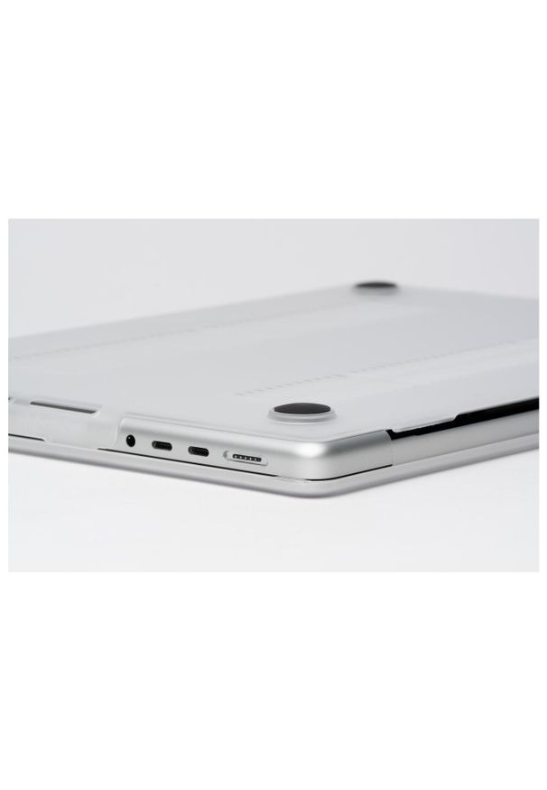 Etui ZAGG Hardshell - obudowa ochronna do MacBook Air 13'' M2 (2022) / M3 (2024) / M4 (2025) (clear). Materiał: hardshell
