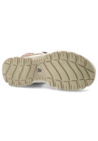 Sandały damskie Artiker, cholewka ze skóry naturalnej nubukowej regulowane paski z zapięciem na rzep, różowe, 58C1813. Okazja: na spacer. Zapięcie: rzepy. Kolor: różowy. Materiał: nubuk, skóra. Wzór: paski. Sezon: lato #5