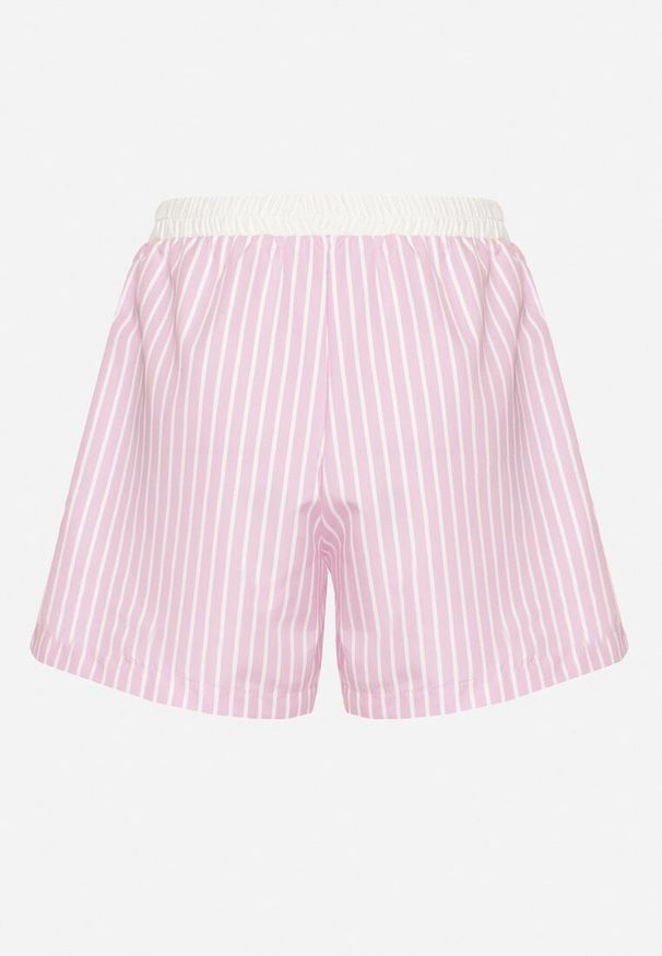 Born2be - Różowe Szorty w Paski z Wiązaniem Mevadra. Okazja: na spacer. Kolor: różowy. Wzór: paski. Sezon: lato