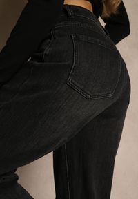 Renee - Czarne Jeansy Mom Fit High Waist z Dodatkiem Wiskozy Aclonea. Stan: podwyższony. Kolor: czarny. Długość: krótkie. Styl: klasyczny, elegancki #5