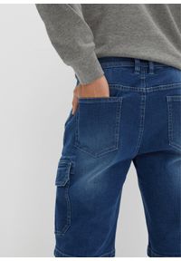 bonprix - Bermudy dżinsowe typu cargo ze stretchem, regular fit. Kolor: niebieski. Styl: vintage #3