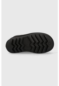 Ugg - UGG śniegowce Classic Maxi Mini kolor czarny 1132017.BLK. Nosek buta: okrągły. Kolor: czarny. Materiał: wełna, poliester, włókno, guma. Obcas: na platformie #3