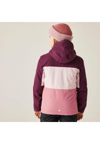 Regatta - Kurtka dziecięca przejściowa przeciwdeszczowa Beamz. Kolor: fioletowy. Materiał: tkanina, puch. Styl: sportowy #2
