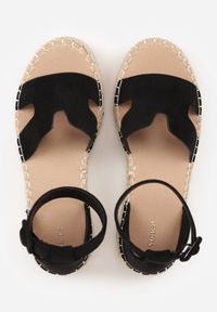 Born2be - Czarne Sandały VICES na Plecionym Koturnie Ozdobione Wycięciami Cirilea. Okazja: na co dzień, na spacer. Zapięcie: sprzączka. Kolor: czarny. Wzór: aplikacja. Sezon: lato. Obcas: na koturnie. Styl: casual, klasyczny, elegancki #3