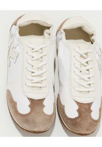 Tory Burch - TORY BURCH - Beżowe sneakersy ze skóry Sneaker. Kolor: beżowy. Materiał: skóra #6