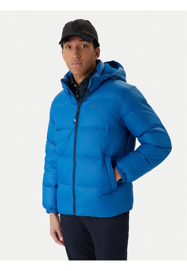 Tommy Jeans Kurtka puchowa Essential DM0DM19786 Niebieski Regular Fit. Kolor: niebieski. Materiał: syntetyk