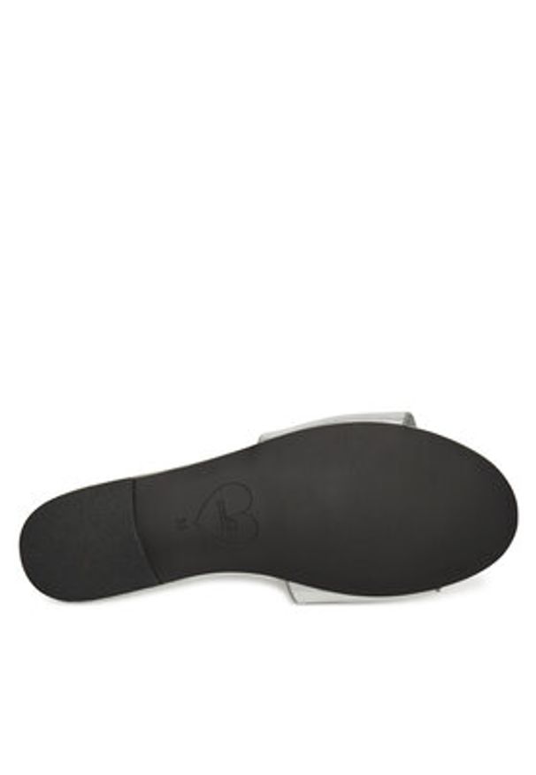Love Moschino - LOVE MOSCHINO Klapki JA28161G0MIF090B Srebrny. Kolor: srebrny. Materiał: skóra