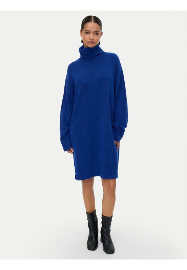 Vero Moda Sukienka dzianinowa Aquarius 10331900 Niebieski Regular Fit. Kolor: niebieski. Materiał: syntetyk