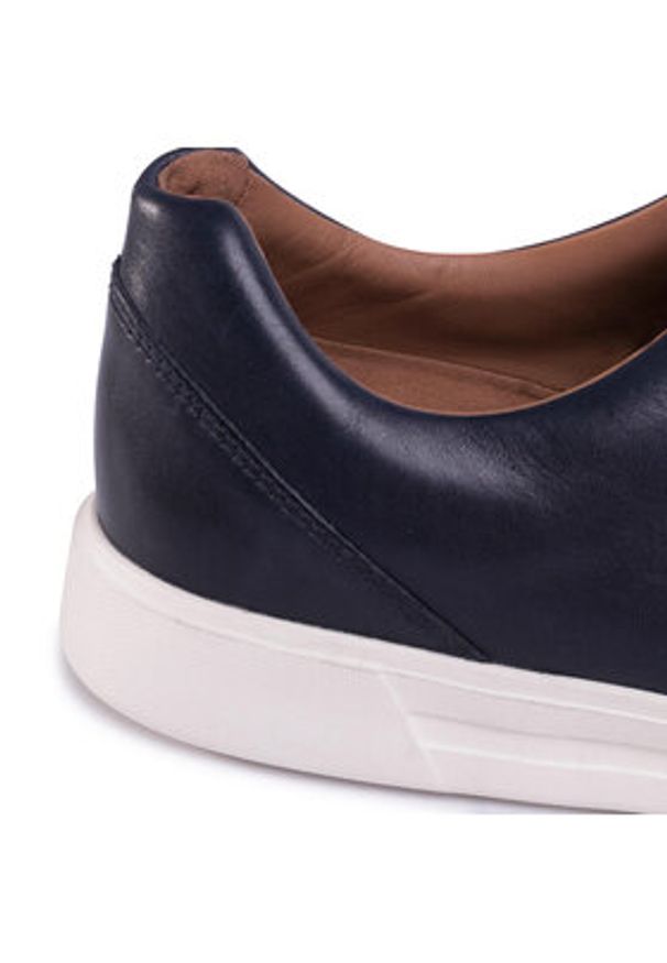 Clarks Sneakersy Un Costa Lace 261485577 Granatowy. Kolor: niebieski. Materiał: skóra
