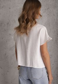 Renee - Biała Wiskozowa Koszula z Krótkim Rękawem Zdobiona Koronkowymi Wstawkami Phiniche. Okazja: na imprezę. Kolor: biały. Materiał: wiskoza, koronka. Długość rękawa: krótki rękaw. Długość: krótkie. Wzór: aplikacja. Sezon: lato. Styl: elegancki #6