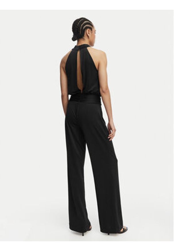 Guess Kombinezon W6GK12 K2937 Czarny Stretch Fit. Kolor: czarny. Materiał: syntetyk