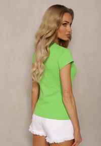 Renee - Jasnozielony T-shirt z Bawełny Koszulka z Krótkim Rękawem z Dekoltem Ozdobionym Napami Fulana. Kolor: zielony. Materiał: bawełna. Długość rękawa: krótki rękaw. Długość: krótkie. Wzór: aplikacja. Styl: elegancki #4