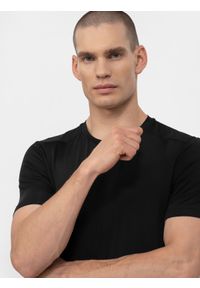 4f - Koszulka treningowa slim szybkoschnąca męska. Kolor: czarny. Materiał: włókno, materiał, dzianina #2