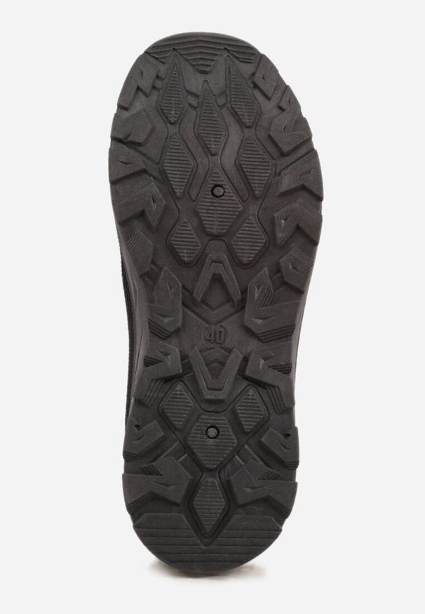 Born2be - Czarne Wsuwane Buty Sportowe Sneakersy z Siateczki z Elastycznymi Wstawkami Aerero. Okazja: na co dzień, na spotkanie biznesowe, na spacer. Zapięcie: bez zapięcia. Kolor: czarny. Materiał: jeans. Sport: turystyka piesza