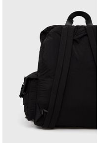 Fila plecak damski kolor czarny duży z aplikacją. Kolor: czarny. Wzór: aplikacja