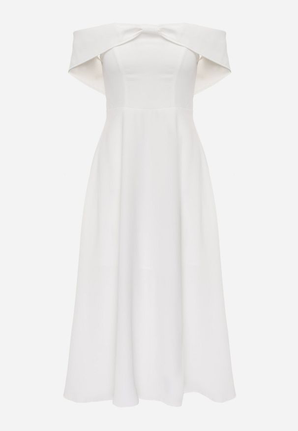 Born2be - Biała Koktajlowa Sukienka VICES Hiszpanka o Rozkloszowanym Kroju Diolora. Typ kołnierza: dekolt hiszpanka. Kolor: biały. Materiał: poliester. Typ sukienki: rozkloszowane. Styl: wizytowy