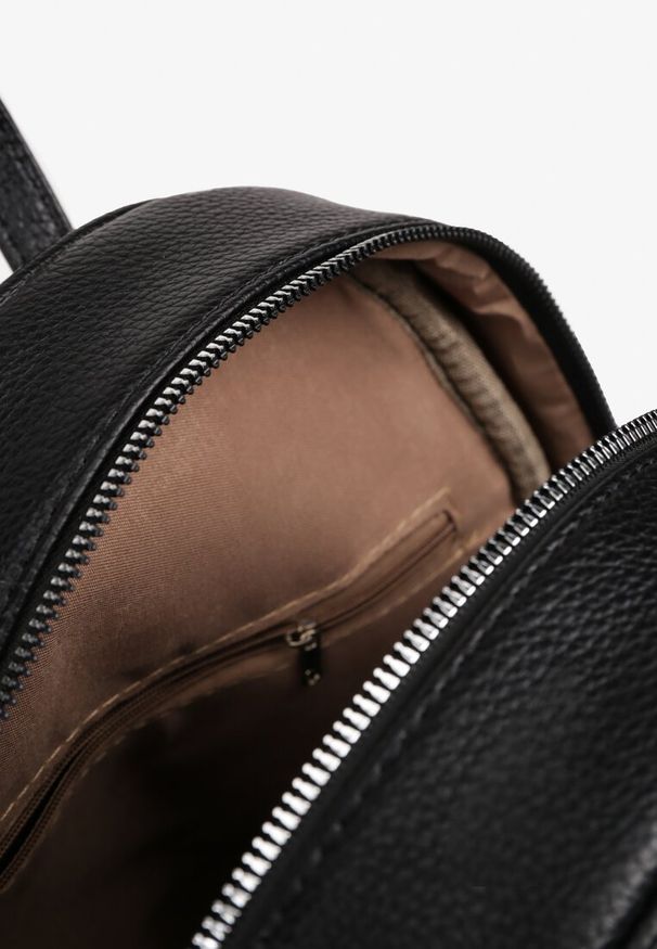 Born2be - Czarny Mały Plecak z Kieszonką na Suwak i Dodatkową Saszetką Pasolira. Kolor: czarny. Materiał: jeans. Styl: klasyczny, elegancki, casual