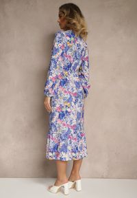Renee - Niebieska Sukienka w Kwiatowy Print o Rozkloszowanym Kroju z Dekoltem w Serek Janellia. Typ kołnierza: dekolt w serek. Kolor: niebieski. Długość rękawa: długi rękaw. Wzór: kwiaty, nadruk. Typ sukienki: rozkloszowane #2