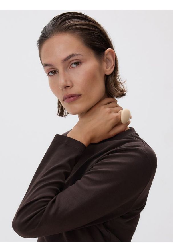 Reserved - Bawełniany longsleeve - ciemnobrązowy. Kolor: brązowy. Materiał: bawełna. Długość rękawa: długi rękaw