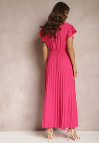 Renee - Fuksjowa Plisowana Sukienka Maxi o Rozkloszowanym Kroju z Kopertowym Dekoltem Ofilva. Kolor: różowy. Typ sukienki: kopertowe. Styl: elegancki. Długość: maxi