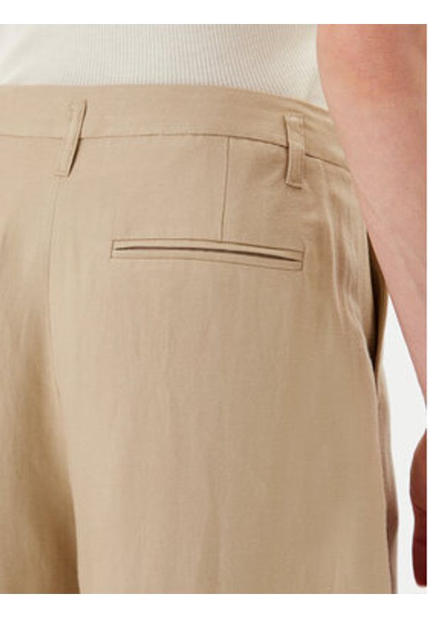 Herskind Spodnie materiałowe 5503840 Beżowy Regular Fit. Kolor: beżowy. Materiał: wiskoza