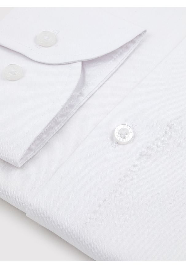 Pako Lorente - PAKO LORENTE – Biała koszula męska. Kolor: biały. Materiał: bawełna. Długość rękawa: długi rękaw. Długość: długie. Wzór: gładki
