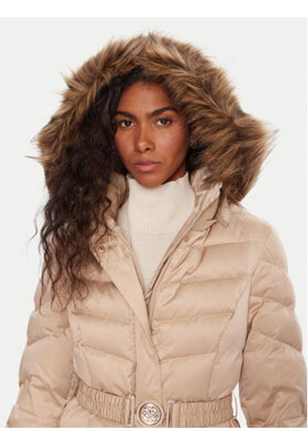 Guess Kurtka puchowa W5BL31 W2802 Beżowy Regular Fit. Kolor: beżowy. Materiał: syntetyk