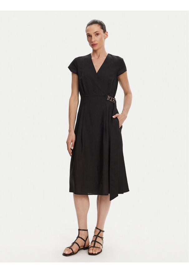 TwinSet - TWINSET Sukienka letnia 251TT2072 Czarny Loose Fit. Kolor: czarny. Materiał: lyocell. Sezon: lato
