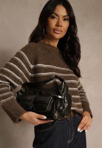 Renee - Brązowy Sweter z Dodatkiem Wełny Ozdobiony Paskami Liatella. Okazja: na co dzień. Kolor: brązowy. Materiał: wełna. Wzór: aplikacja. Styl: street, casual, klasyczny, elegancki