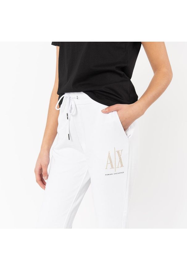 Dresy Armani Exchange (8NYPDX YJ68Z 1000). Kolor: biały. Materiał: dresówka
