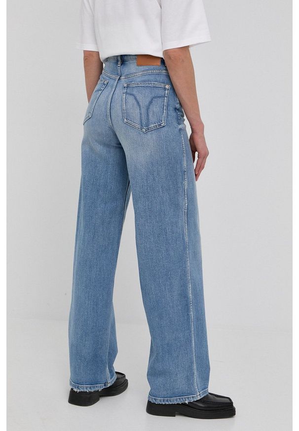 Miss Sixty jeansy damskie high waist. Stan: podwyższony. Kolor: fioletowy