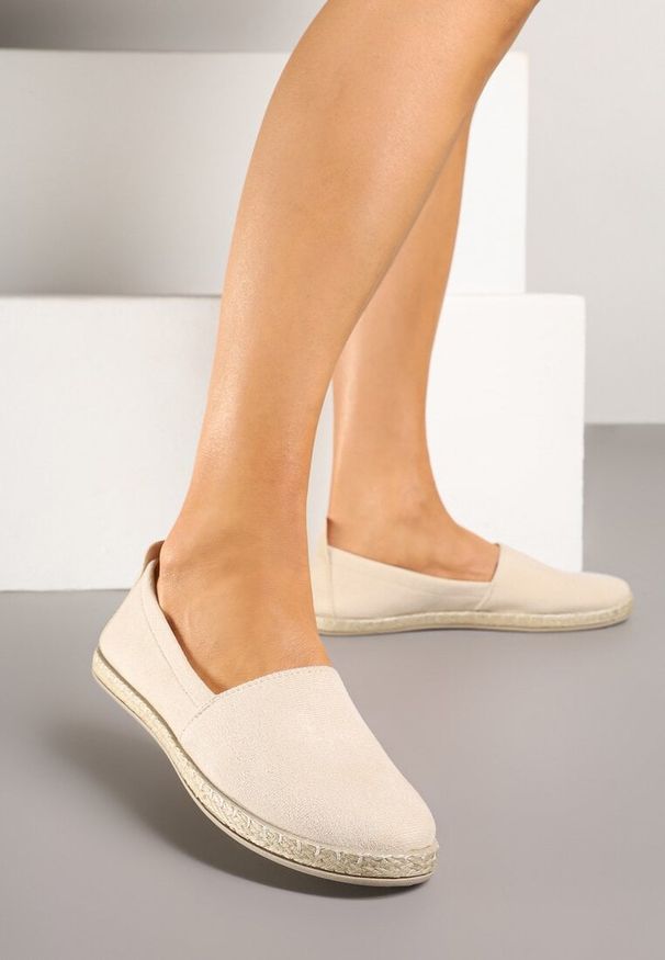 Born2be - Beżowe Espadryle na Płaskiej Plecionej Podeszwie Juliatta. Okazja: na co dzień. Kolor: beżowy. Styl: klasyczny, casual, elegancki