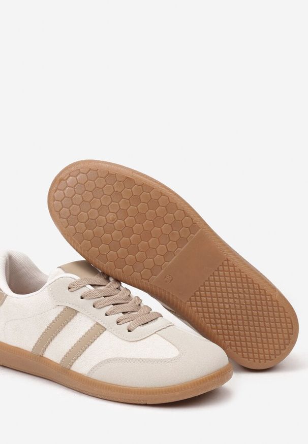 Renee - Beżowe Casualowe Sneakersy z Ekozamszu na Płaskiej Podeszwie Pemeriana. Okazja: na co dzień. Kolor: beżowy. Materiał: jeans. Obcas: na płaskiej podeszwie. Sport: turystyka piesza