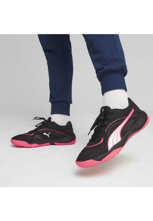 Puma - Buty do piłki ręcznej męskie PUMA Solarstrike II. Kolor: biały, czerwony, czarny, wielokolorowy. Materiał: materiał, tkanina, syntetyk. Sport: piłka ręczna