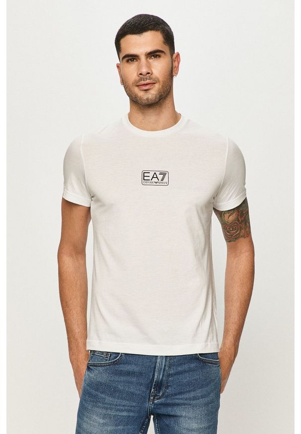EA7 Emporio Armani - T-shirt. Okazja: na co dzień. Kolor: biały. Wzór: nadruk. Styl: casual