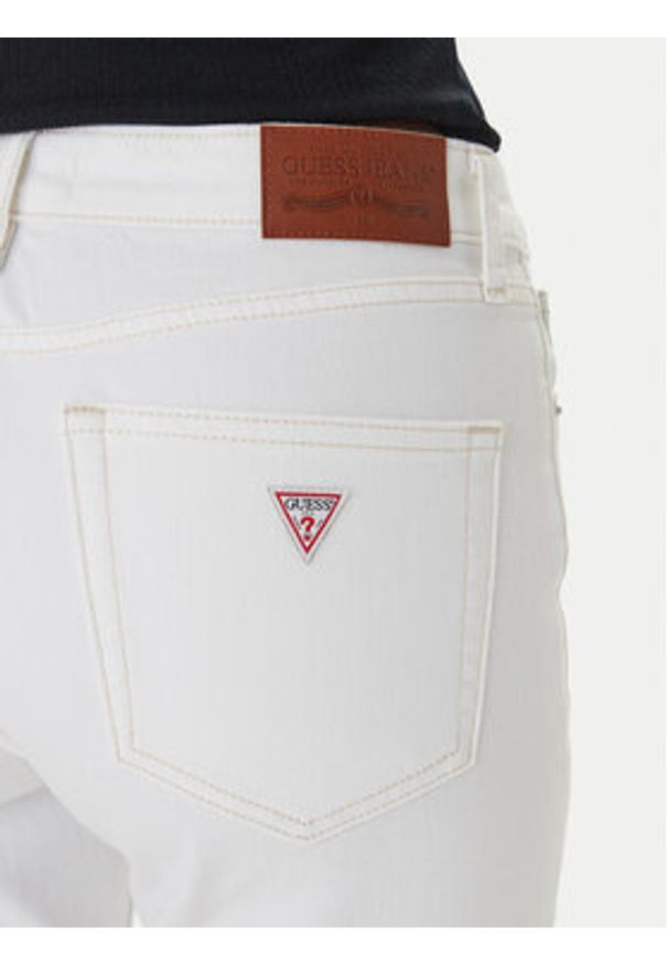 Guess Jeans Jeansy W6GA92 D7871 Biały Skinny Fit. Kolor: biały