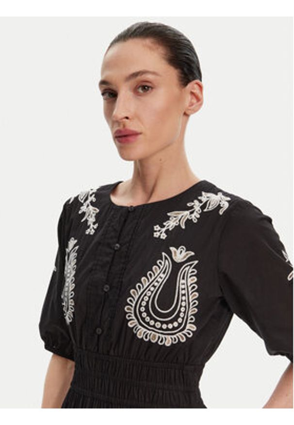 Pepe Jeans Sukienka codzienna Destiny PL953743 Czarny Regular Fit. Okazja: na co dzień. Kolor: czarny. Materiał: bawełna. Typ sukienki: proste. Styl: casual